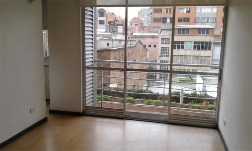 Apartamento de 1 alcoba en venta en Chapinero Central, Bogotá, 37 m² · foto 13 de 24