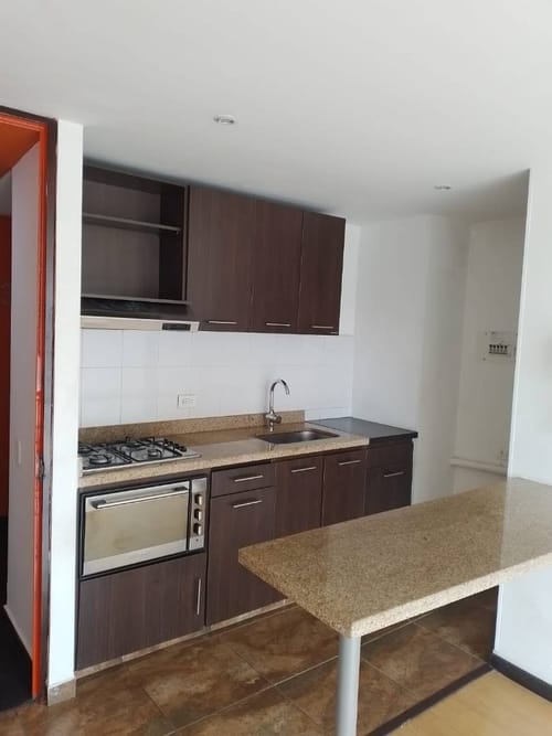 Apartamento de 1 alcoba en venta en Chapinero Central, Bogotá, 37 m² · foto 14 de 24