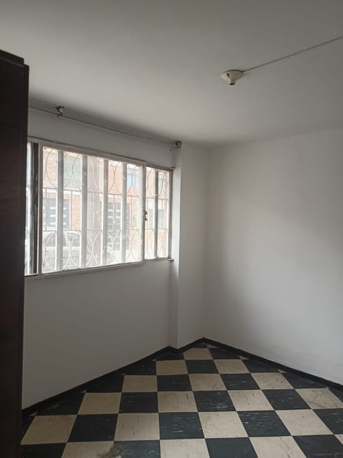 Apartamento de 2 alcobas en arriendo en Engativá, Bogotá, 55 m² · foto 7 de 8