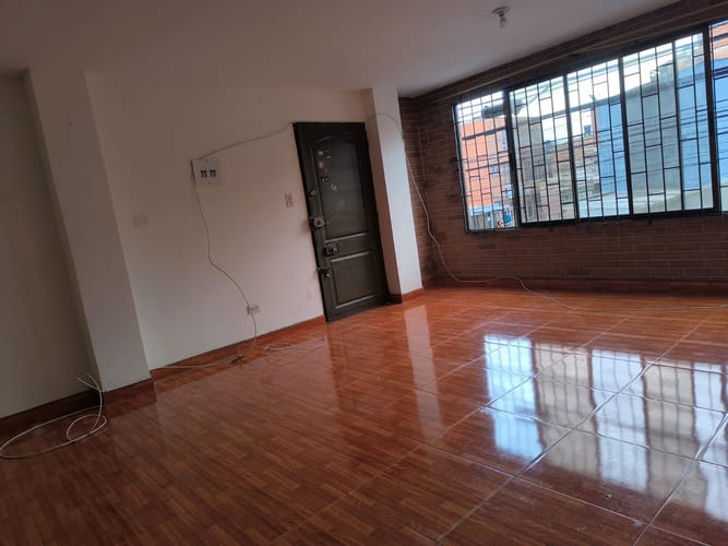 Apartamento de 2 alcobas en arriendo en Engativá, Bogotá, 60 m² · foto 1 de 12