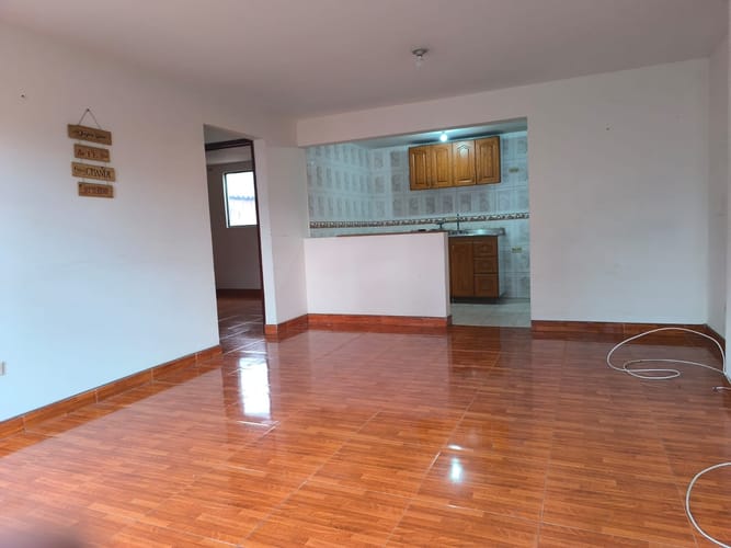 Apartamento de 2 alcobas en arriendo en Engativá, Bogotá, 60 m² · foto 2 de 12