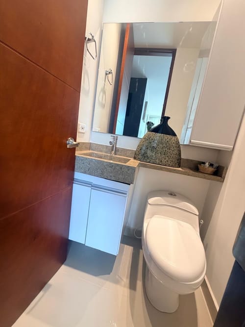 Apartamento de 3 alcobas en venta en Santa Barbara, Bogotá, 87 m² · foto 18 de 19