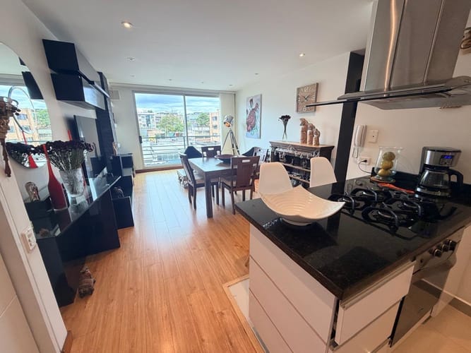 Apartamento de 3 alcobas en venta en Santa Barbara, Bogotá, 87 m² · foto 14 de 19