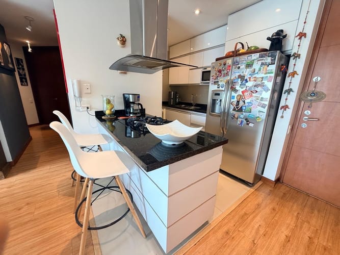 Apartamento de 3 alcobas en venta en Santa Barbara, Bogotá, 87 m² · foto 9 de 19