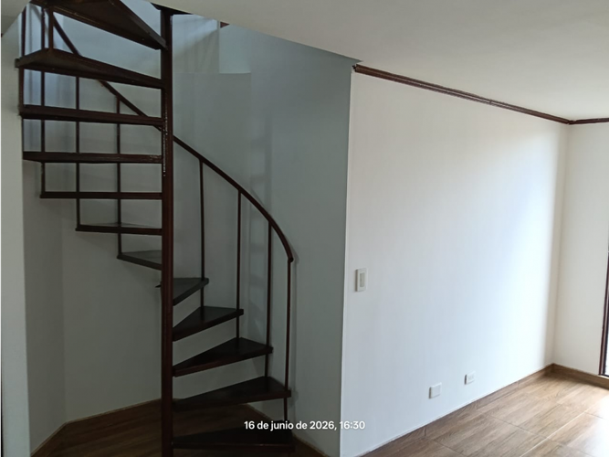 Apartamento de 3 alcobas en venta en Los Andes, Bogotá, 66 m² · foto 4 de 15