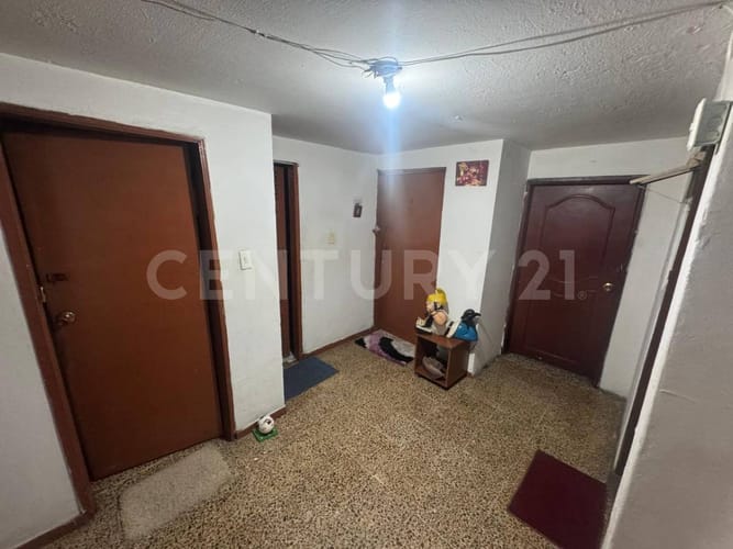 Casa de 10 alcobas en venta en Carvajal, Bogotá, 540 m² · foto 4 de 7