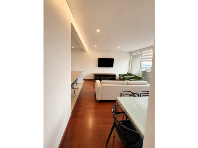 Apartamento de 2 alcobas en venta en La Uribe, Bogotá, 78 m² · foto 3 de 23