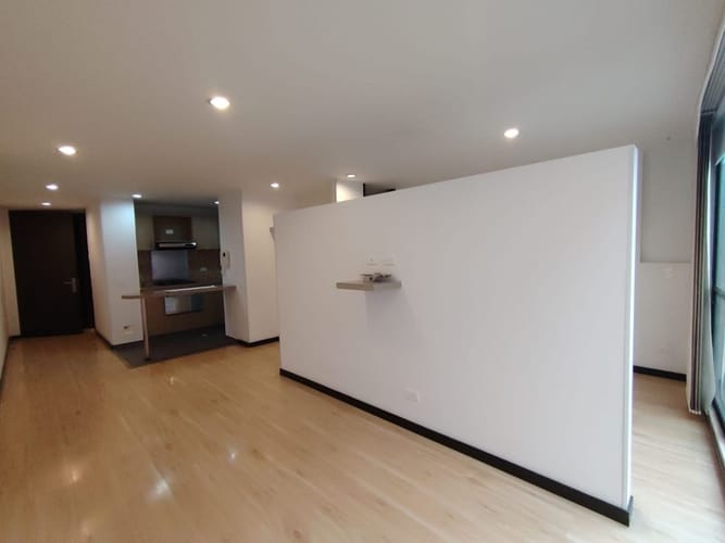 Apartamento de 1 alcoba en venta en Chapinero, Bogotá, 43 m² · foto 2 de 22