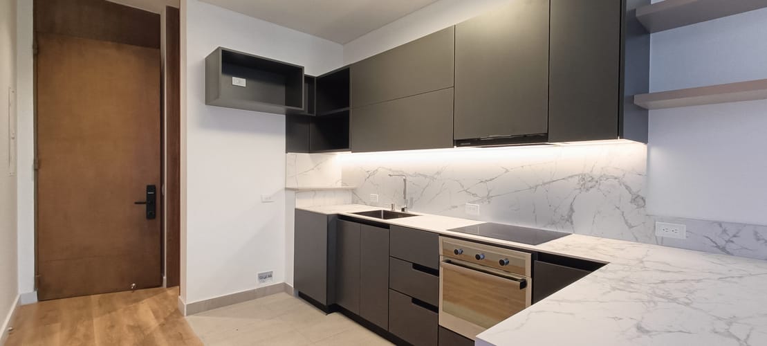 Apartaestudio en venta en Chico Norte, Bogotá, 52 m² · foto 3 de 24