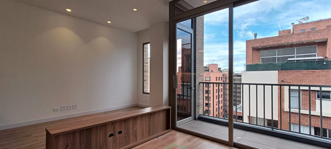 Apartaestudio en venta en Chico Norte, Bogotá, 52 m² · foto 7 de 24