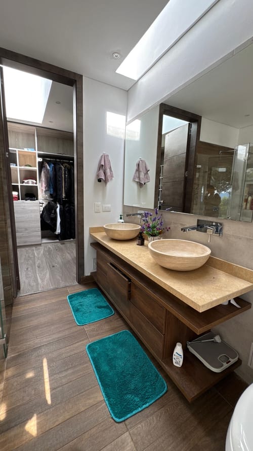 Casa de 4 alcobas en arriendo en Yerbabuena, Chía, 580 m² · foto 12 de 16