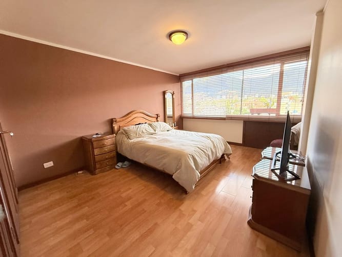 Apartamento de 3 alcobas en venta en Acevedo Tejada, Bogotá, 129 m² · foto 5 de 11
