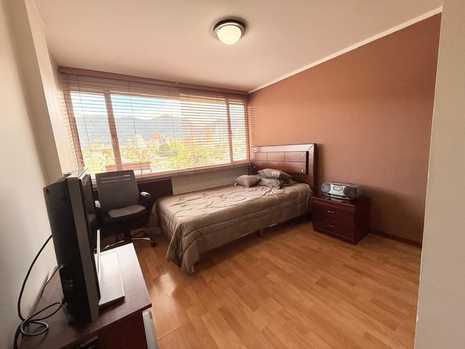 Apartamento de 3 alcobas en venta en Acevedo Tejada, Bogotá, 129 m² · foto 7 de 11