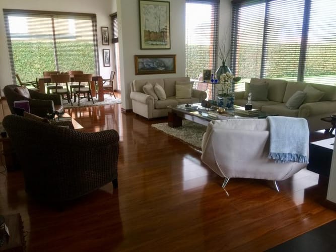 Casa de 3 alcobas en venta en San Simón, Bogotá, 350 m² · foto 3 de 17