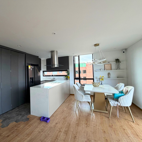 Apartamento de 2 alcobas en arriendo en Chicó Navarra, Bogotá, 105 m² · foto 6 de 24