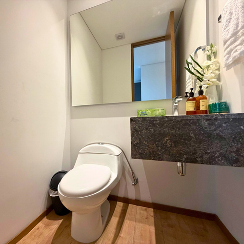 Apartamento de 2 alcobas en arriendo en Chicó Navarra, Bogotá, 105 m² · foto 11 de 24