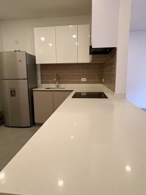 Apartaestudio en venta en Cedritos, Bogotá, 65 m² · foto 3 de 12
