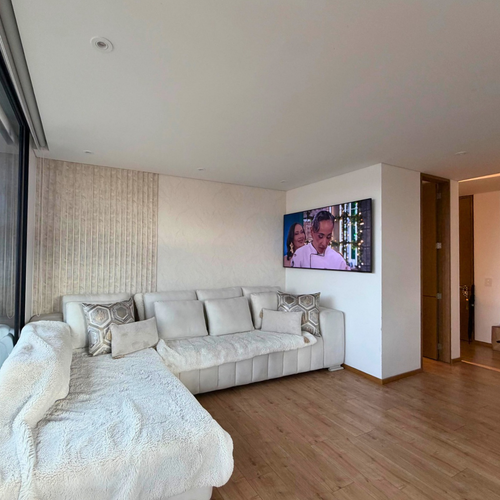 Apartamento de 2 alcobas en arriendo en Chicó Navarra, Bogotá, 105 m² · foto 10 de 24
