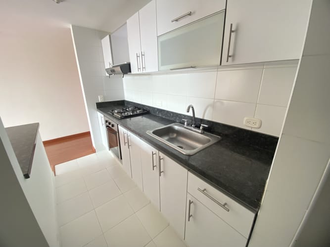 Apartamento de 2 alcobas en venta en Nuevo Country, Bogotá, 74 m² · foto 2 de 15
