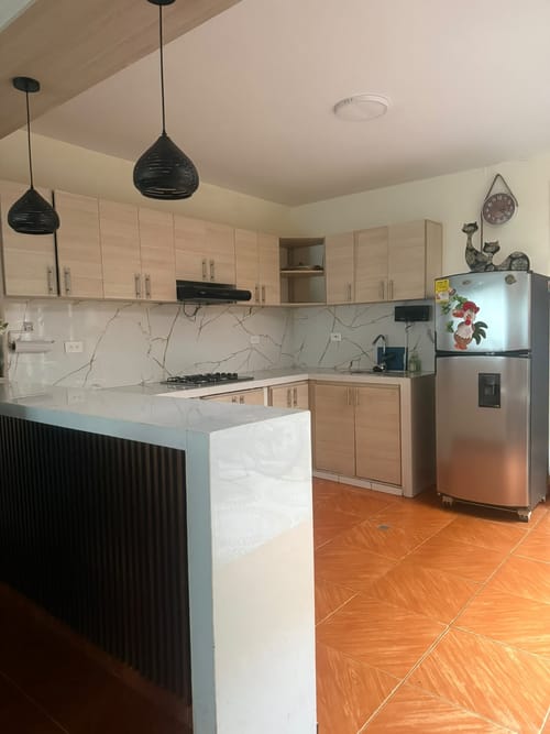 Casa de 7 alcobas en venta en Panamericano, Cali, 250 m² · foto 2 de 10