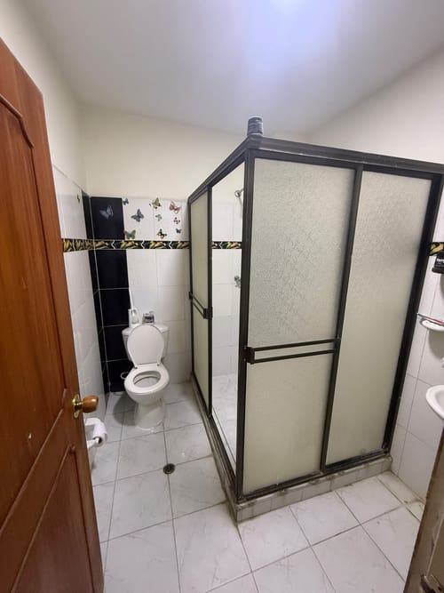 Casa de 7 alcobas en venta en Panamericano, Cali, 250 m² · foto 6 de 10
