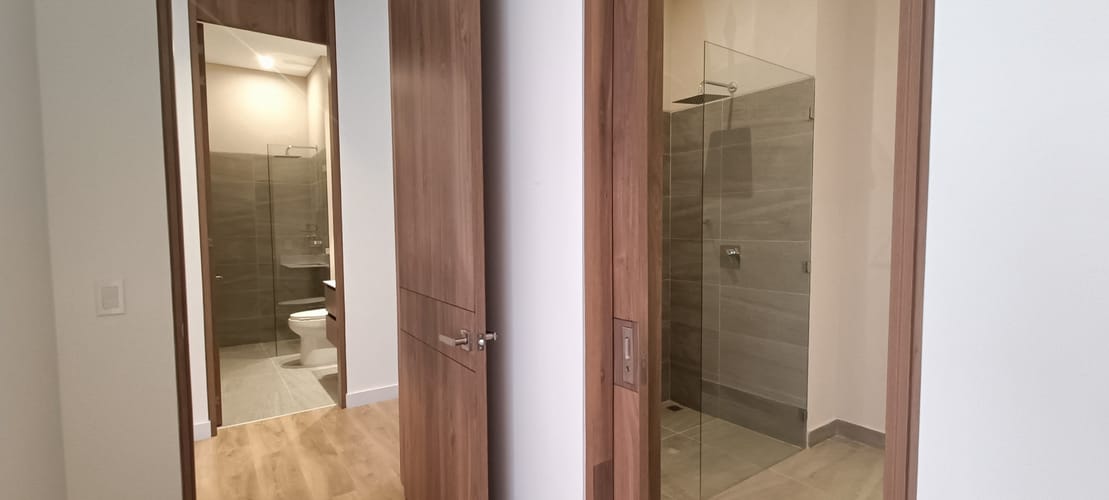 Apartamento de 3 alcobas en venta en Chico Norte, Bogotá, 168 m² · foto 12 de 24