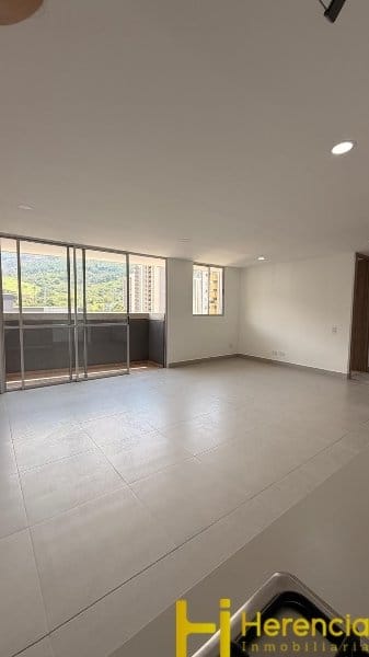 Apartamento de 2 alcobas en arriendo en Machado, Copacabana, 70 m² · foto 4 de 23
