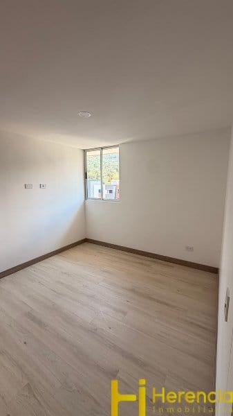 Apartamento de 2 alcobas en arriendo en Machado, Copacabana, 70 m² · foto 6 de 23