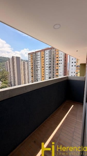 Apartamento de 2 alcobas en arriendo en Machado, Copacabana, 70 m² · foto 7 de 23