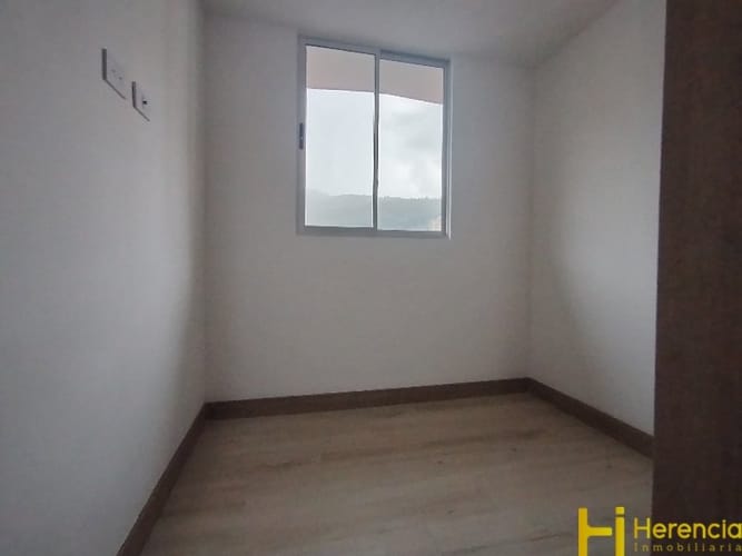 Apartamento de 2 alcobas en arriendo en Machado, Copacabana, 70 m² · foto 12 de 23