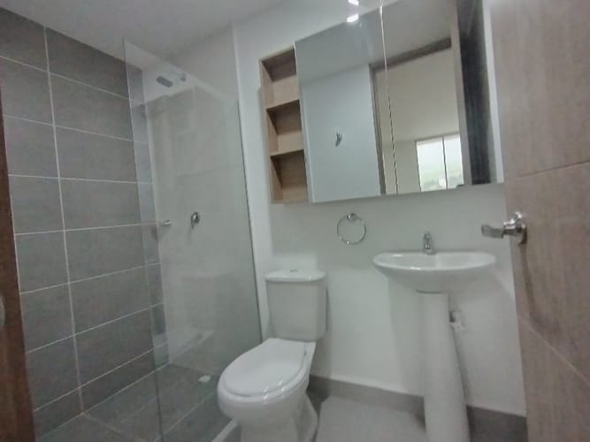 Apartamento de 2 alcobas en arriendo en Machado, Copacabana, 70 m² · foto 18 de 23