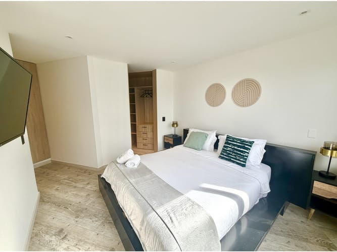 Apartamento de 2 alcobas en venta en Chico Norte, Bogotá, 84 m² · foto 16 de 24