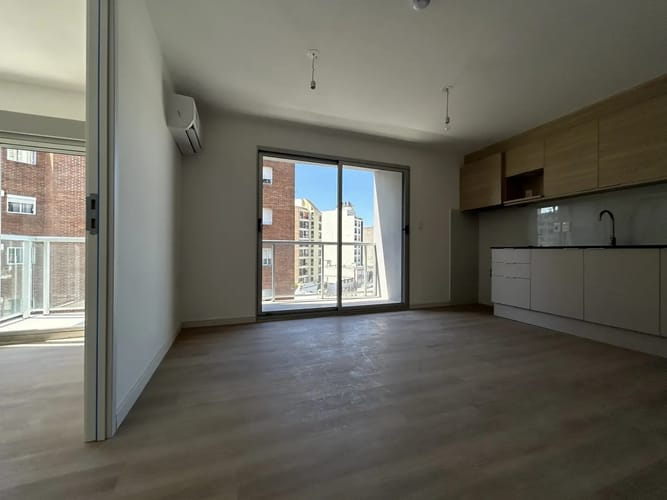 Apartamento en alquiler c/ cochera en Cordón · Foto 3