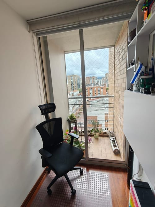 Apartamento de 2 alcobas en venta en Cedritos, Bogotá, 67 m² · foto 6 de 21