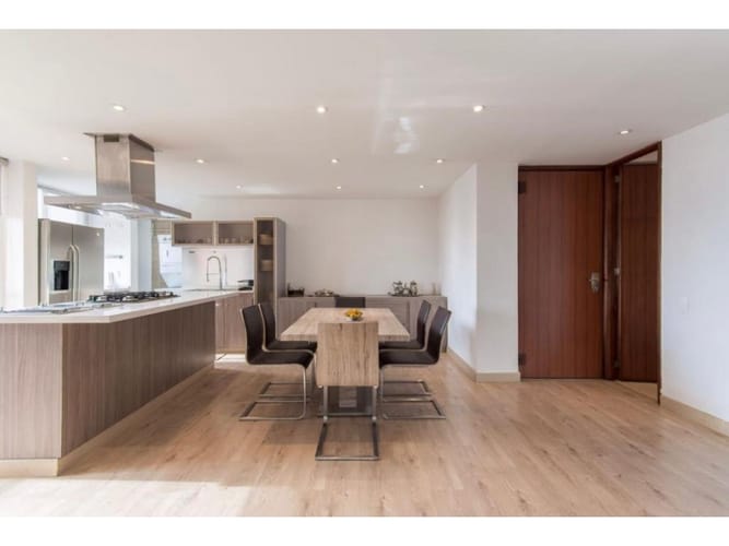 Apartamento de 3 alcobas en arriendo en Los Alpes, Bogotá, 180 m² · foto 5 de 23