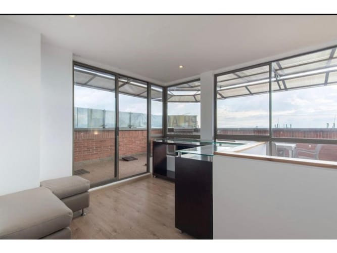 Apartamento de 3 alcobas en arriendo en Los Alpes, Bogotá, 180 m² · foto 6 de 23