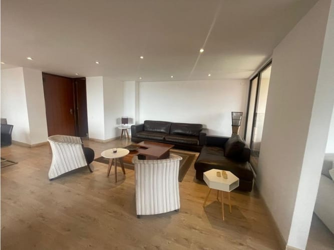 Apartamento de 3 alcobas en arriendo en Los Alpes, Bogotá, 180 m² · foto 17 de 23