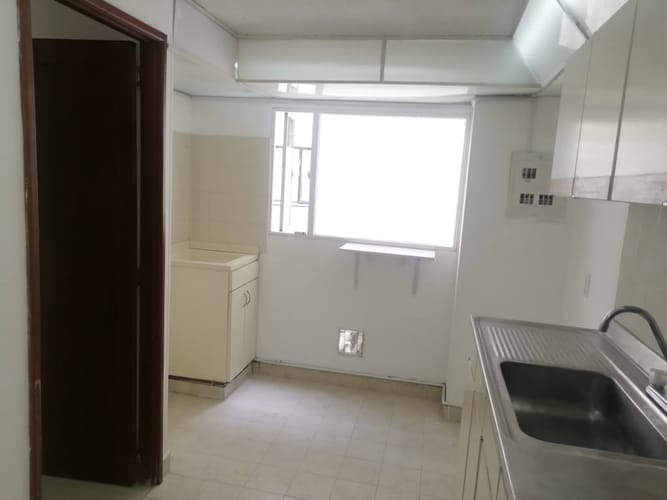 Apartamento de 3 alcobas en venta en Santa Teresa, Bogotá, 69 m² · foto 16 de 24