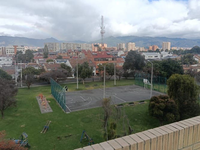 Apartamento de 1 alcoba en venta en Niza Norte, Bogotá, 62 m² · foto 8 de 15