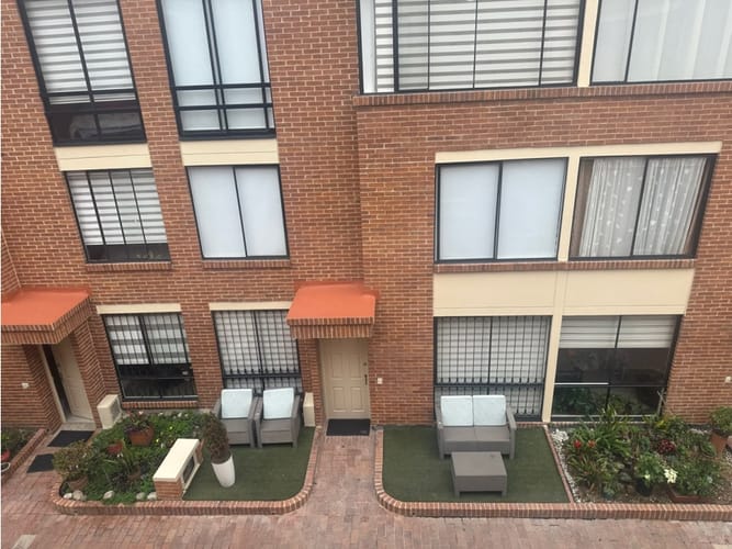Apartamento de 2 alcobas en arriendo en Mazuren, Bogotá, 115 m² · foto 6 de 7
