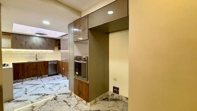 Apartamento de 3 alcobas en venta en Chicó Navarra, Bogotá, 158 m² · foto 4 de 24