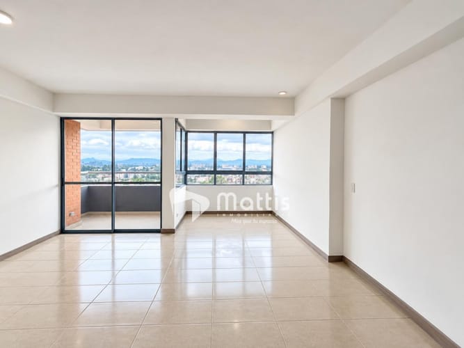 Apartamento de 3 alcobas en arriendo en Centro, Rionegro, 90 m² · foto 2 de 23