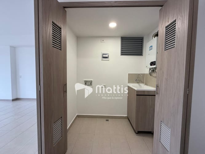 Apartamento de 3 alcobas en arriendo en Centro, Rionegro, 90 m² · foto 10 de 23