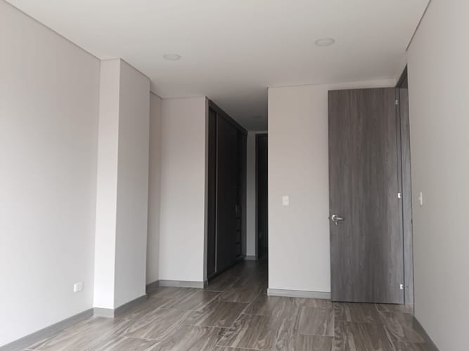 Apartamento de 2 alcobas en venta en Niza Norte, Bogotá, 74 m² · foto 14 de 15