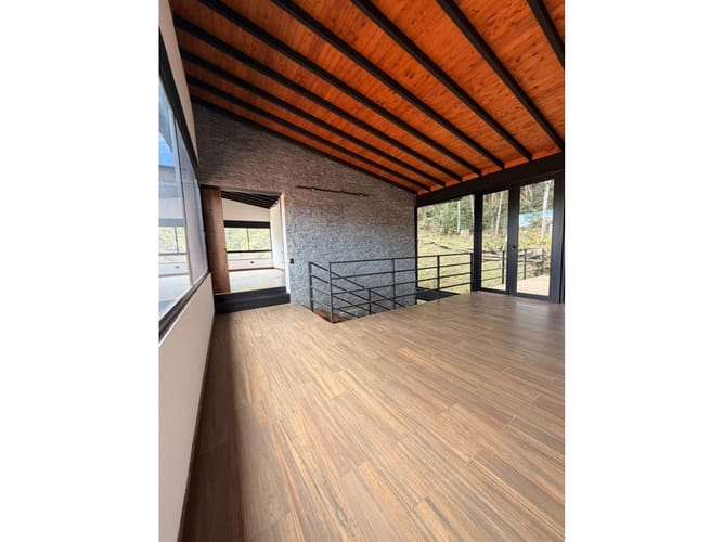 Casa de 3 alcobas en arriendo en Pantanillo, El Retiro, 380 m² · foto 4 de 24