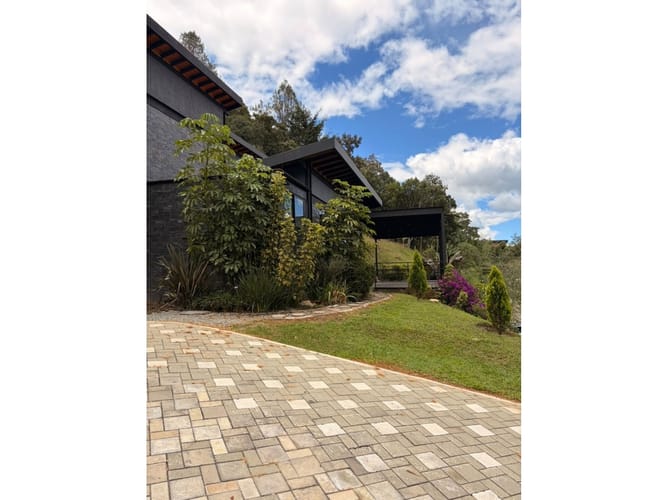 Casa de 3 alcobas en arriendo en Pantanillo, El Retiro, 380 m² · foto 10 de 24