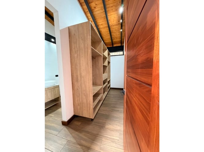 Casa de 3 alcobas en arriendo en Pantanillo, El Retiro, 380 m² · foto 12 de 24