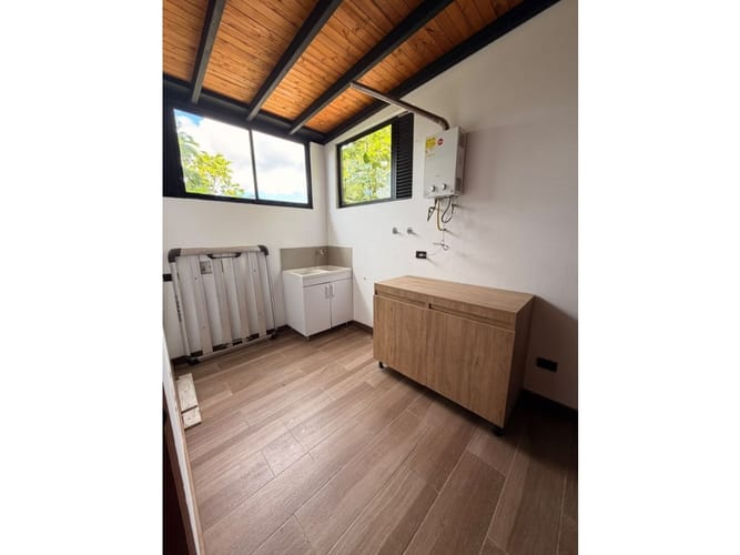 Casa de 3 alcobas en arriendo en Pantanillo, El Retiro, 380 m² · foto 21 de 24