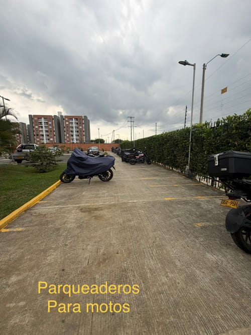 Apartamento de 2 alcobas en arriendo en Valle Del Lili, Cali, 51 m² · foto 13 de 16
