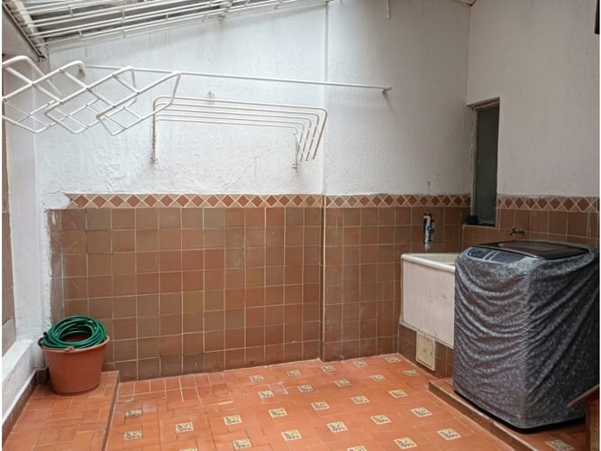 Casa de 4 alcobas en venta en El Batán, Bogotá, 261 m² · foto 12 de 20